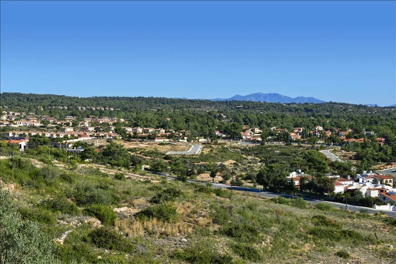 Новый комплекс вилл с бассейнами рядом с центром Лимассола, Суни, Кипр