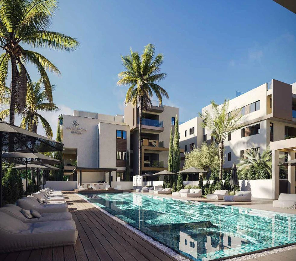 Новая закрытая резиденция с бассейнами и зелеными зонами рядом с побережьем и центром Ларнаки, Ливадия, Кипр