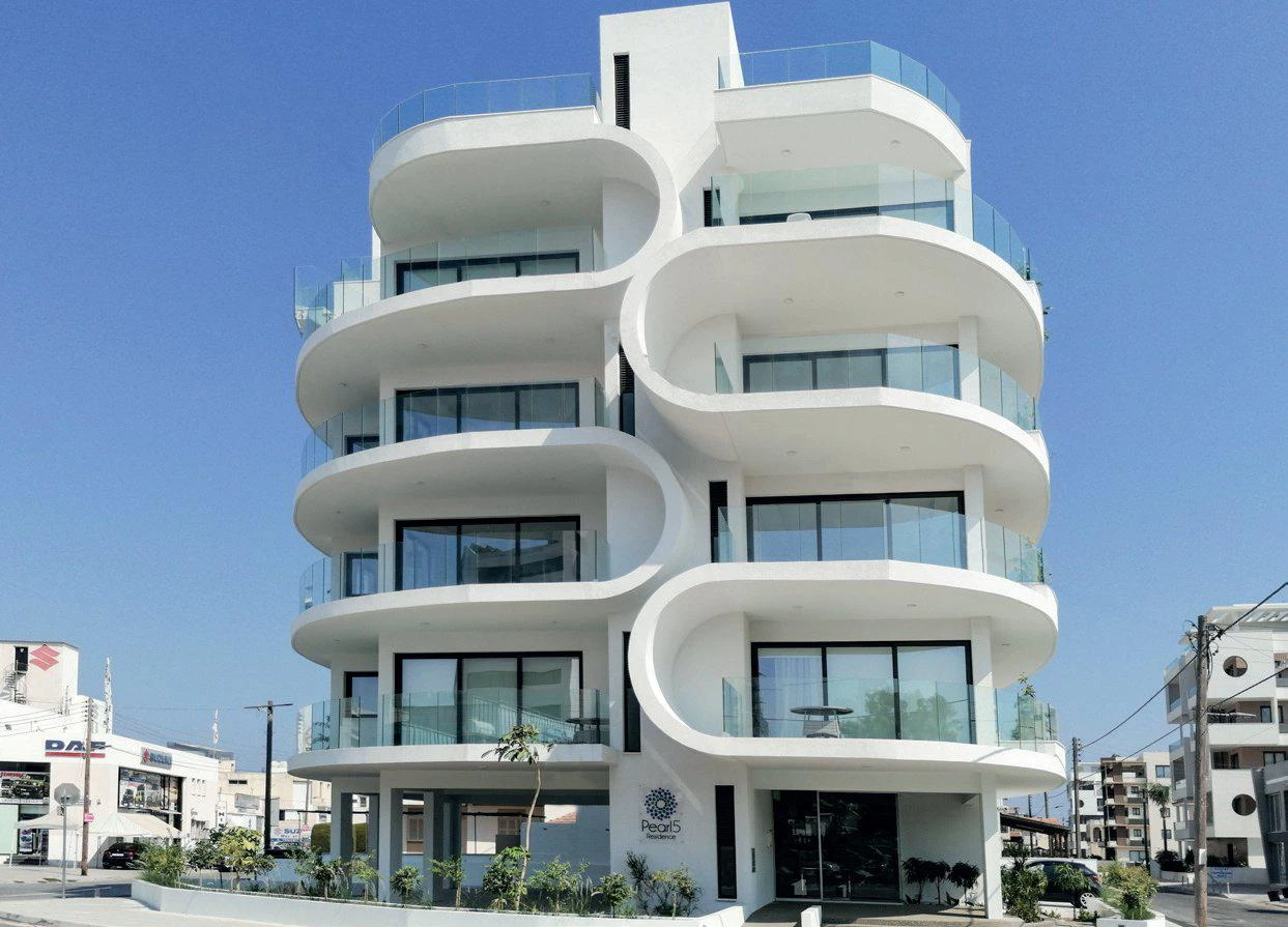 Малоэтажная резиденция рядом с новой гаванью и центром Ларнаки, Кипр